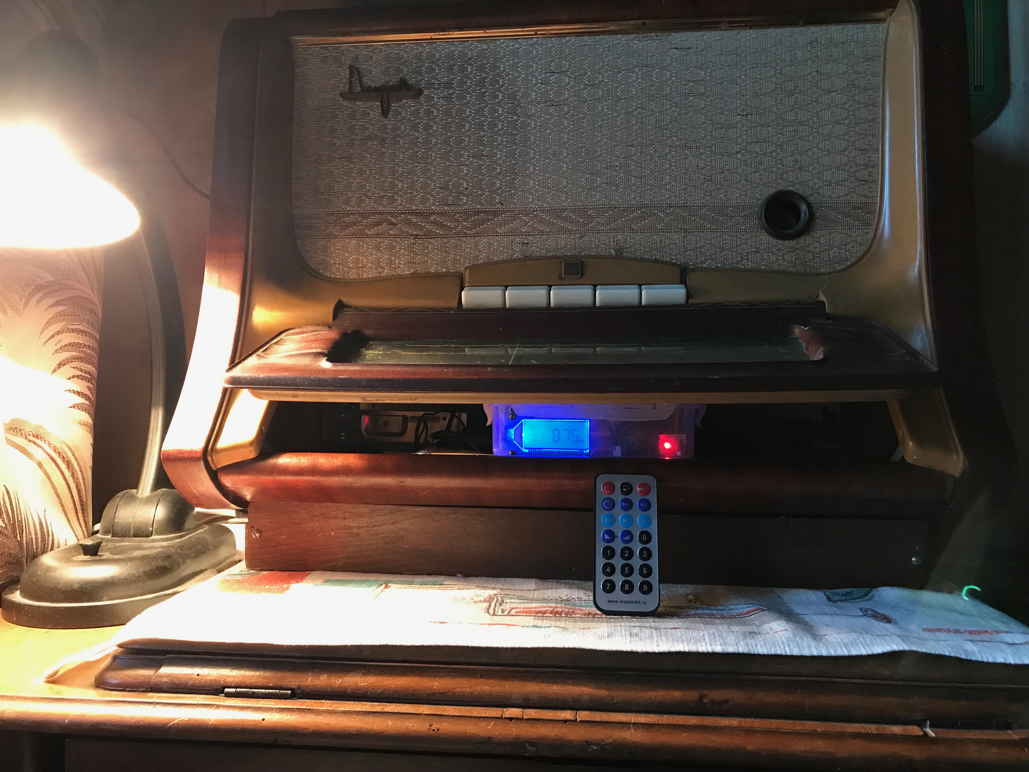 Мастер Кит Вторая жизнь радиолы Даугава 