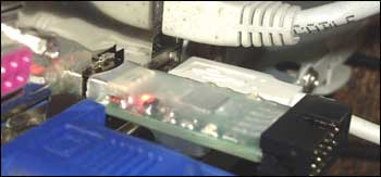 Мастер Кит Внутрисхемный программатор AVR-микроконтролеров BM9010 Подключите программатор avr к USB-порту включённого компьютера