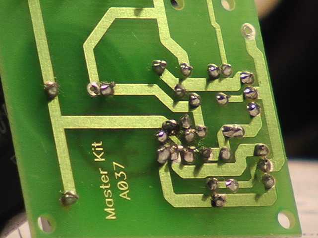 Мастер Кит Стабилизированный блок питания из набора NK037 Внешний вид спаянной печатной платы