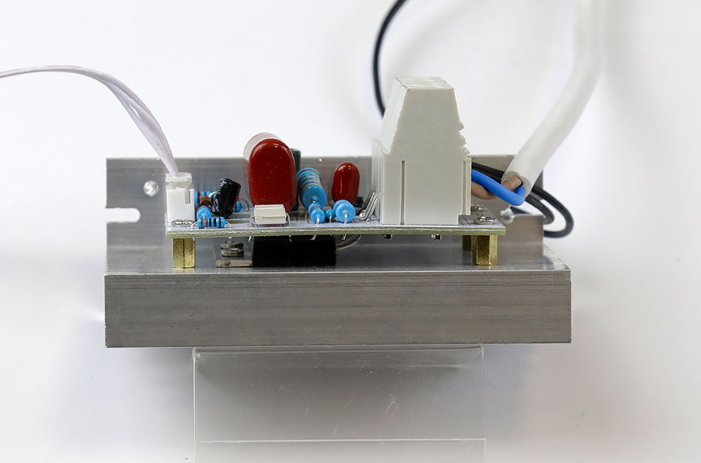 Мастер Кит Обзор цифрового регулятора мощности MK071M 220В / 10КВт (45А) с радиатором и индикатором симисторный цифровой регулятор мощности MK071M 220В 10 кВт Мастер Кит